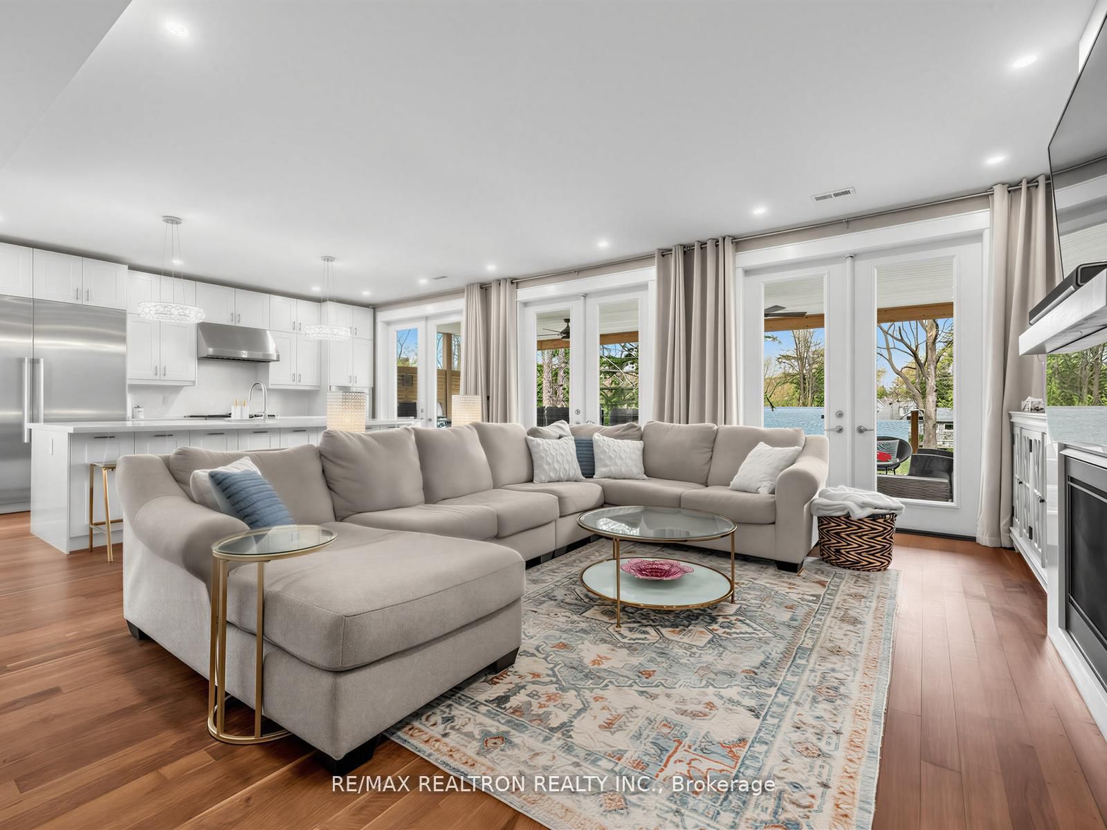 115 Clapperton Street • Barrie, ON photo 10