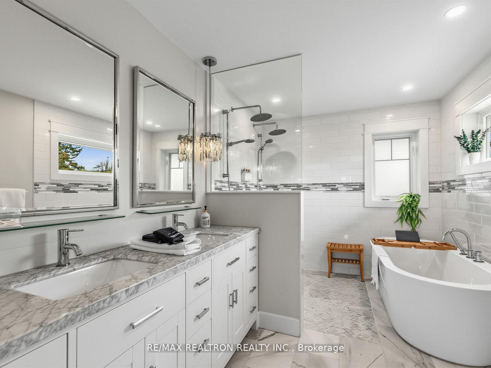 115 Clapperton Street • Barrie, ON photo 14