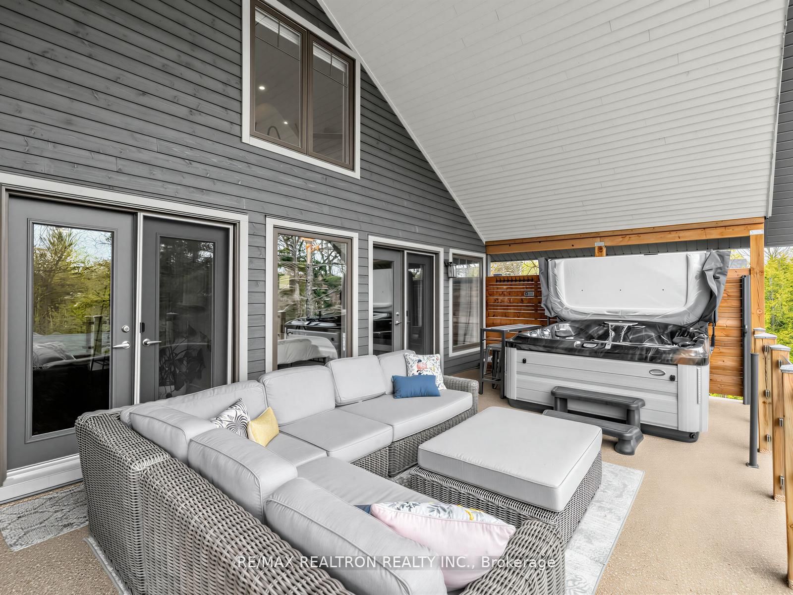 115 Clapperton Street • Barrie, ON photo 16