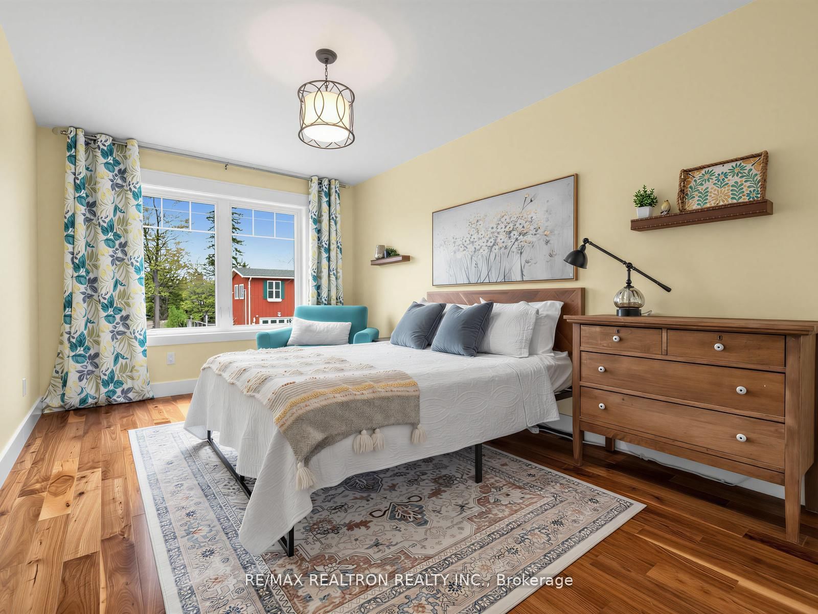 115 Clapperton Street • Barrie, ON photo 18