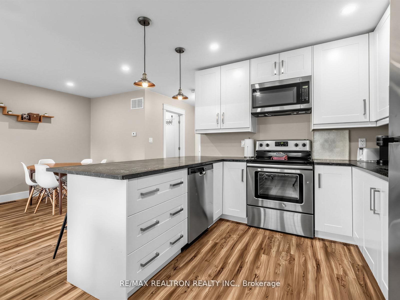 115 Clapperton Street • Barrie, ON photo 24