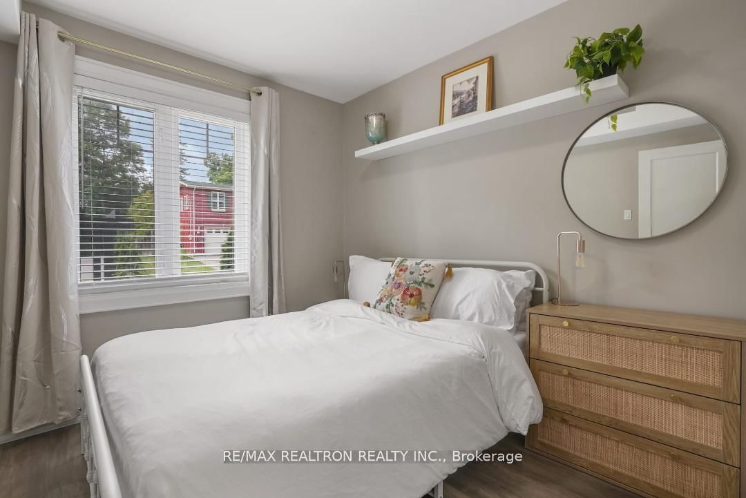 115 Clapperton Street • Barrie, ON photo 34