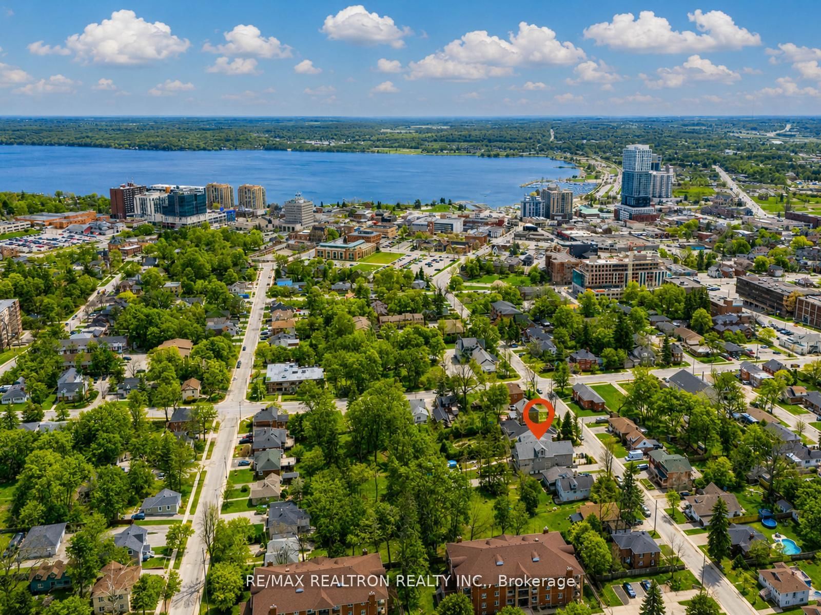 115 Clapperton Street • Barrie, ON photo 6