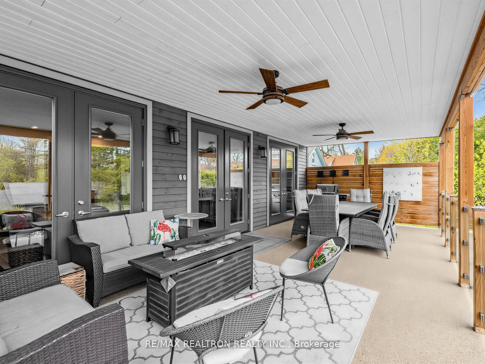 115 Clapperton Street • Barrie, ON photo 8