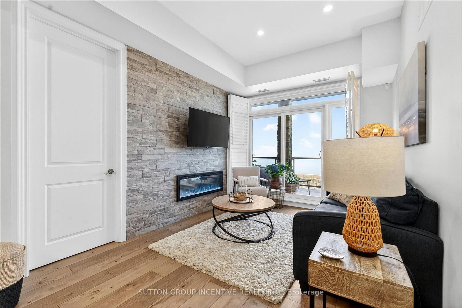 764 River Road E • #209 • Wasaga Beach, ON photo 12