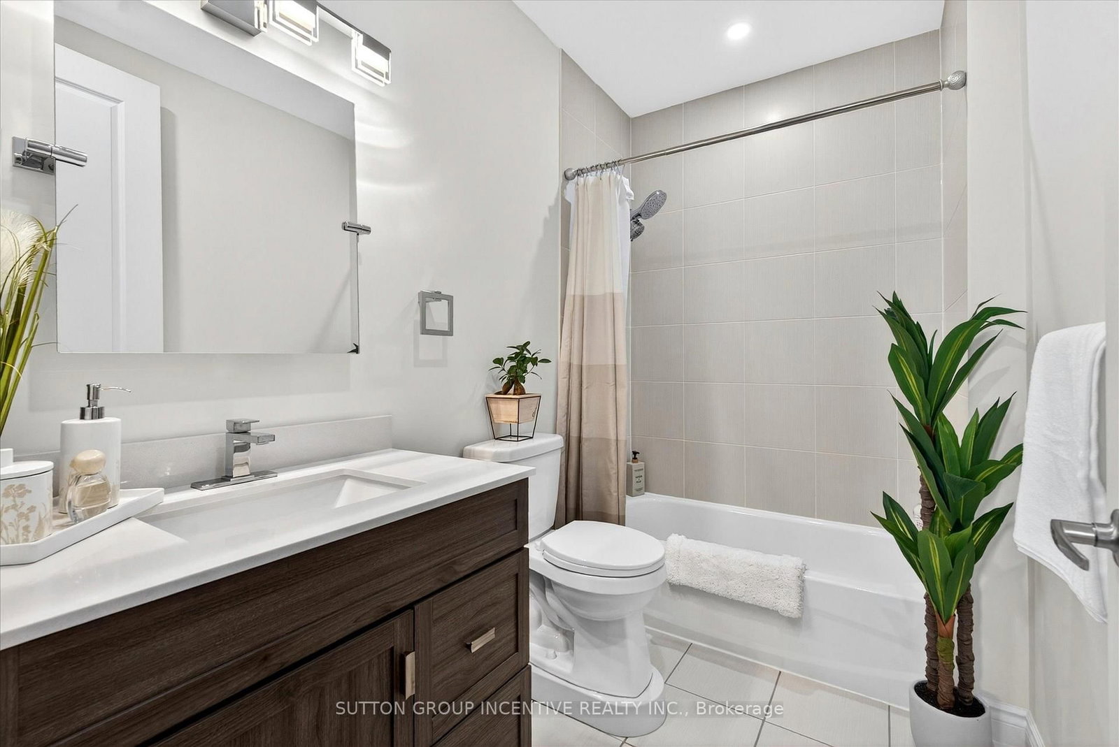 764 River Road E • #209 • Wasaga Beach, ON photo 18