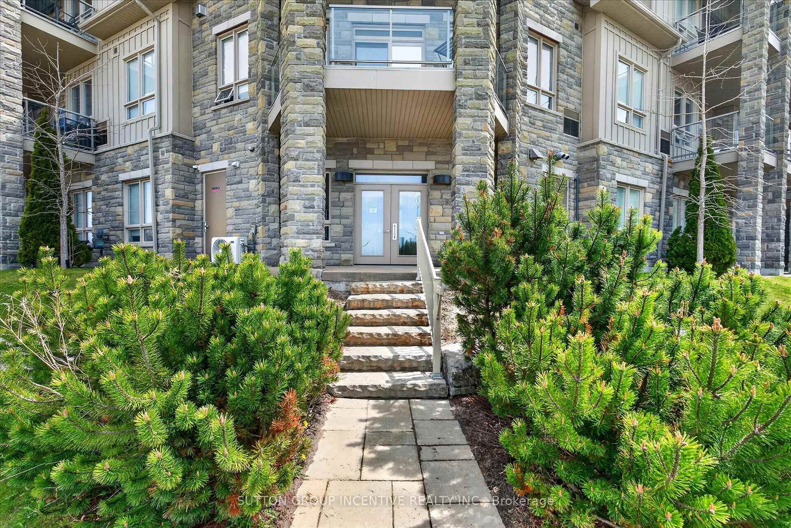 764 River Road E • #209 • Wasaga Beach, ON photo 3