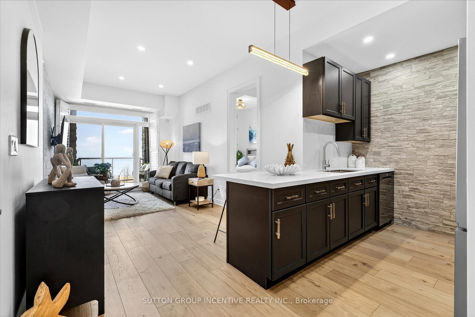 764 River Road E • #209 • Wasaga Beach, ON photo 8