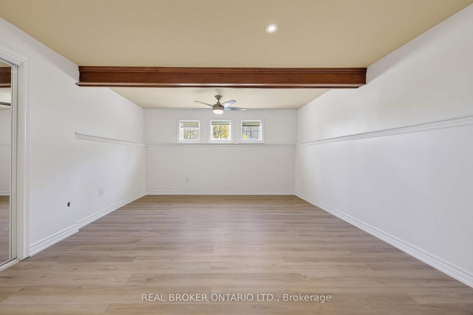 198 Columbia Road • Barrie, ON photo 39