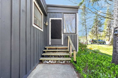 19 Poplar Crescent • Ramara, ON photo 5