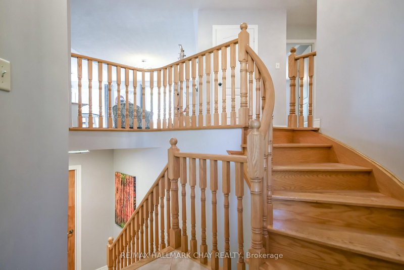 31 Princess Point Drive