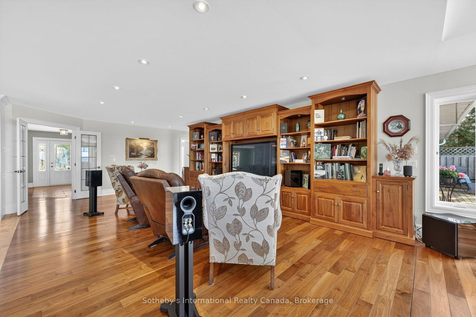 1036 River Road E • Wasaga Beach, ON photo 17