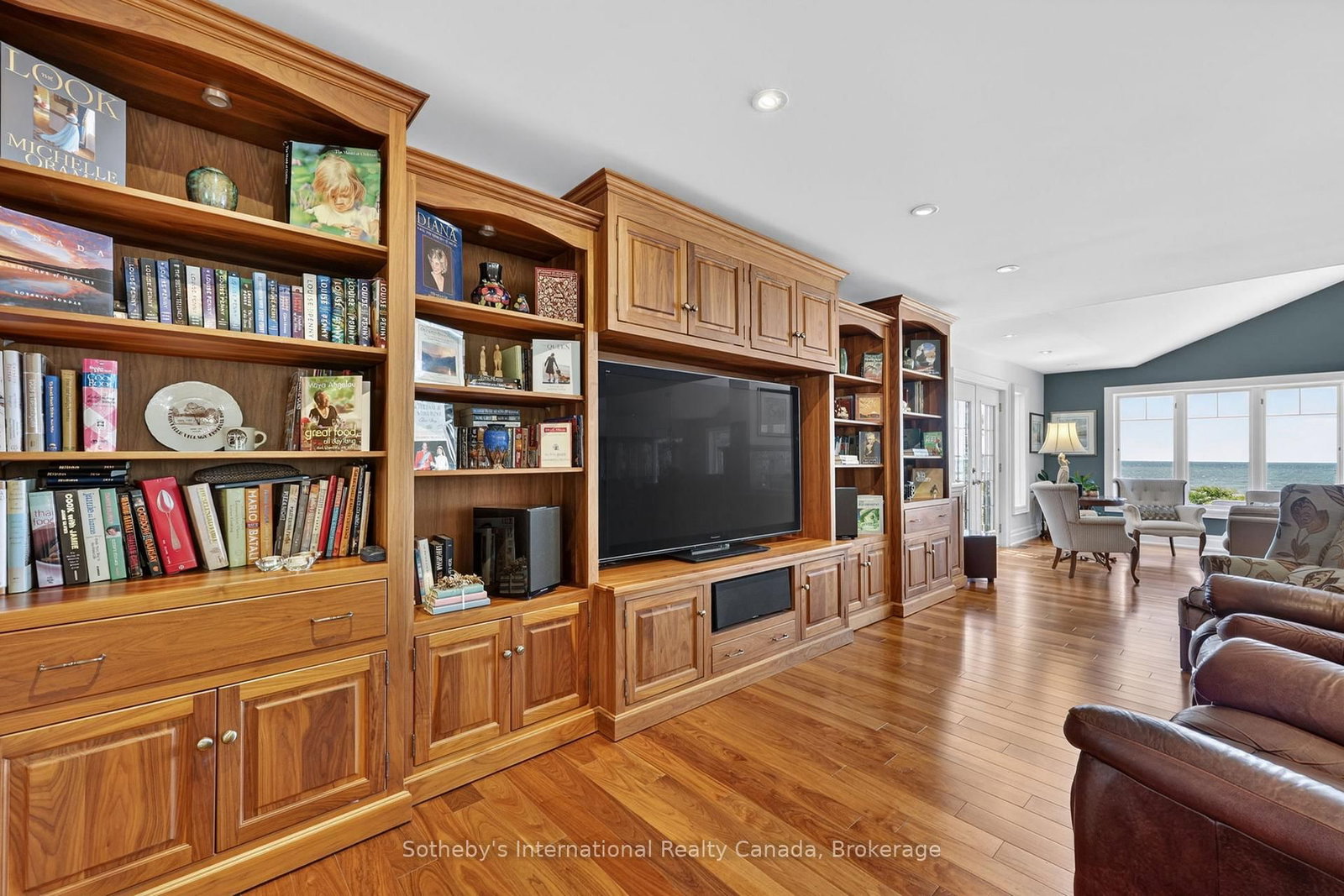1036 River Road E • Wasaga Beach, ON photo 19