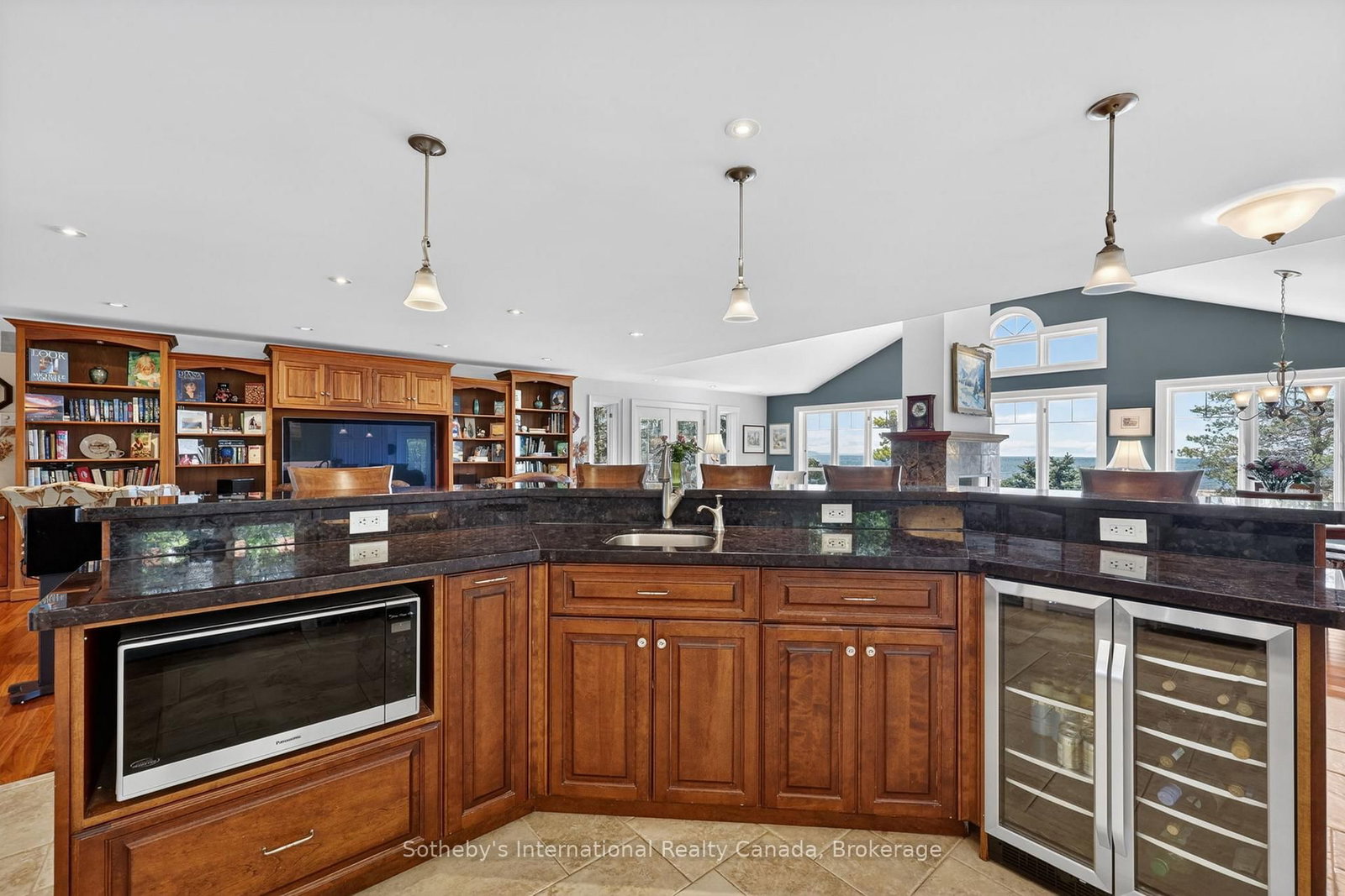 1036 River Road E • Wasaga Beach, ON photo 31