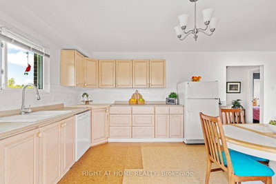 5896 Sunnidale Concession 5 Road • Clearview, ON photo 3
