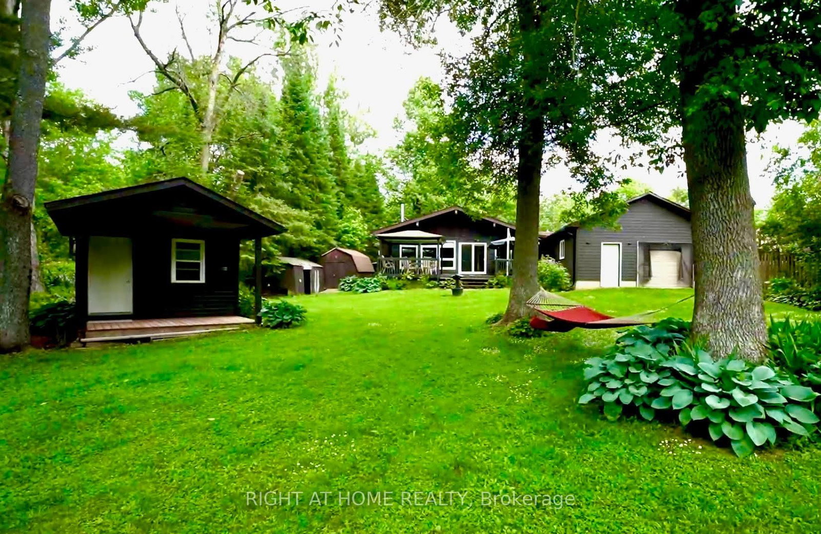 5171 Severn Pines, Severn, Ontario L0K 2B0