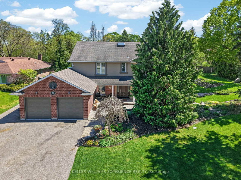 76 Royal Oak Drive