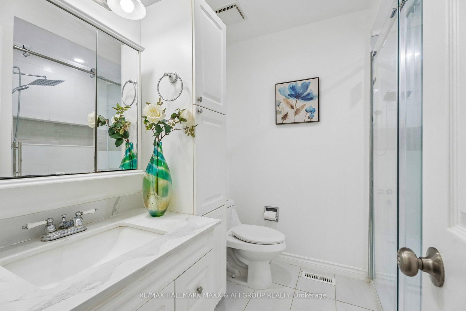 11 Charlotte Court • Barrie, ON photo 30