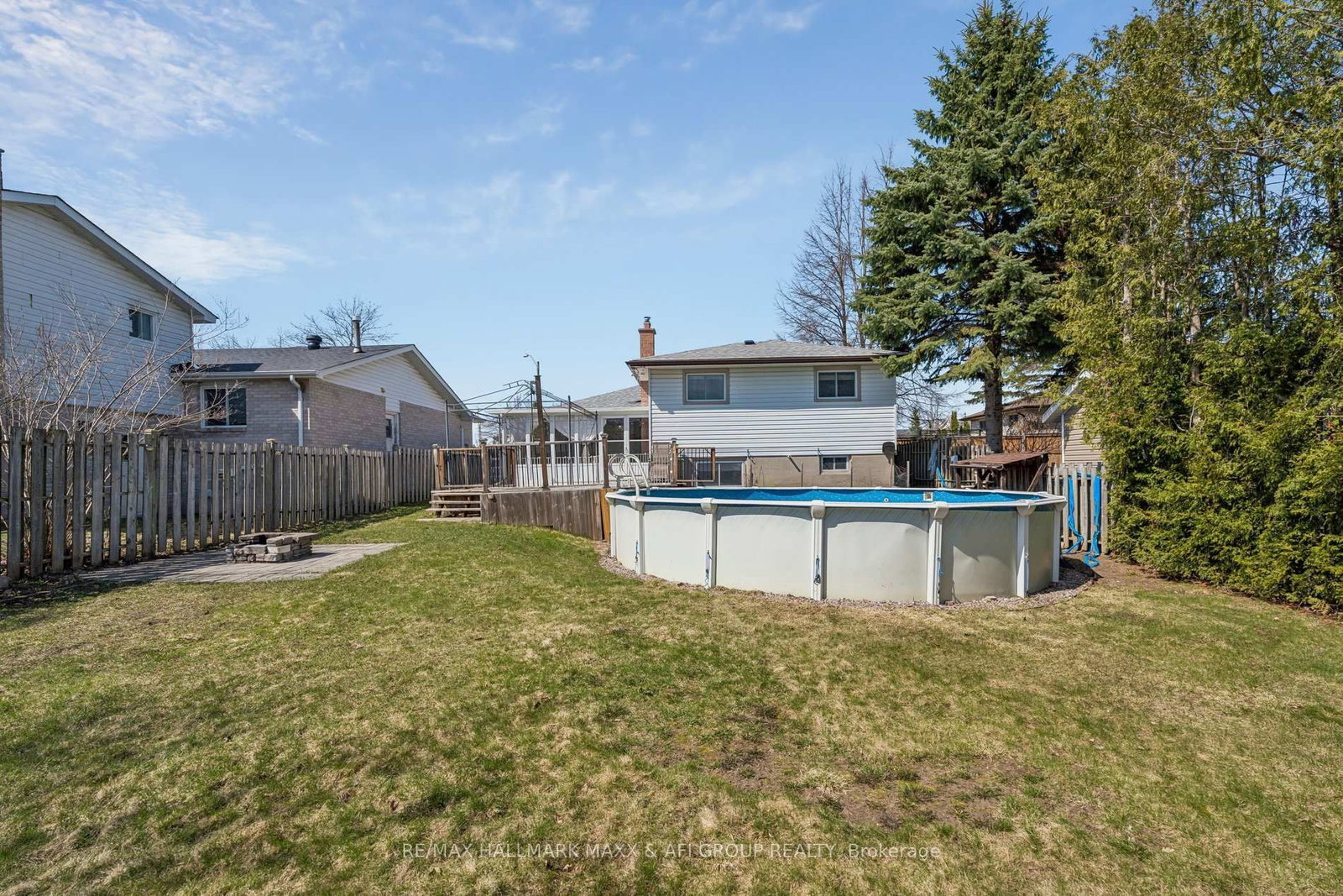 11 Charlotte Court • Barrie, ON photo 46