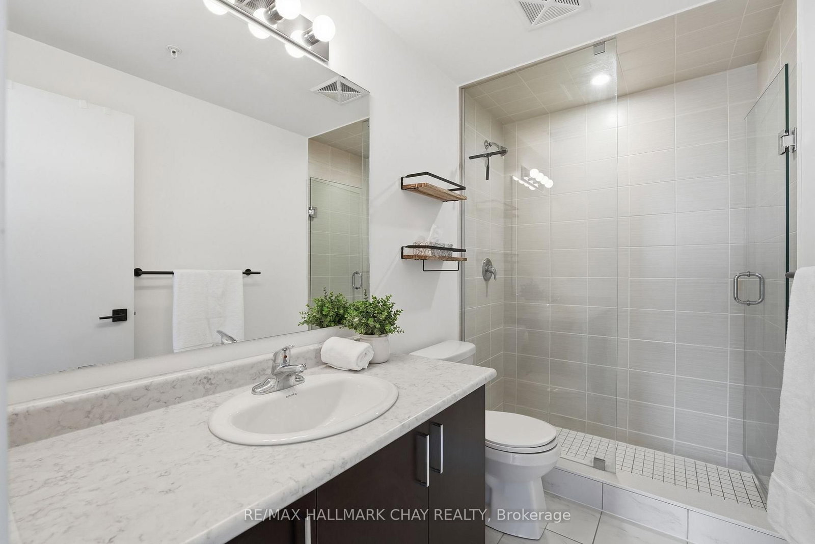 5 Chef Lane • #406 • Barrie, ON photo 13