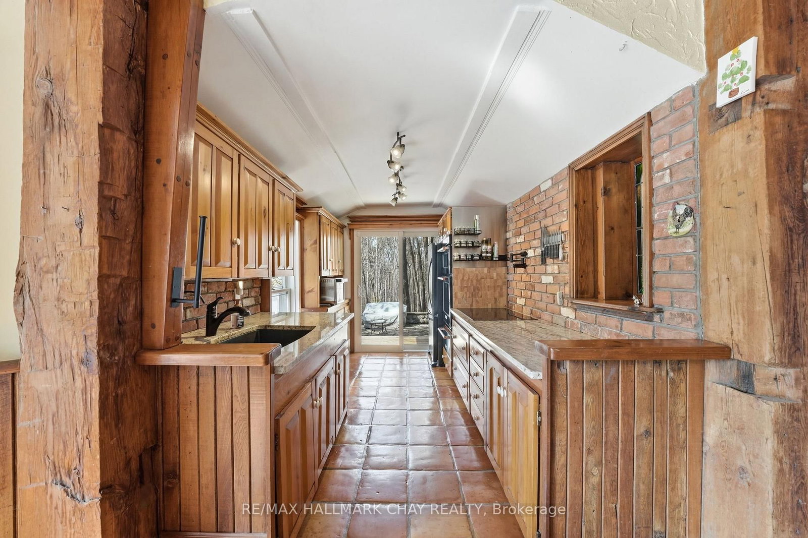 115 Doran Road • Springwater, ON photo 13