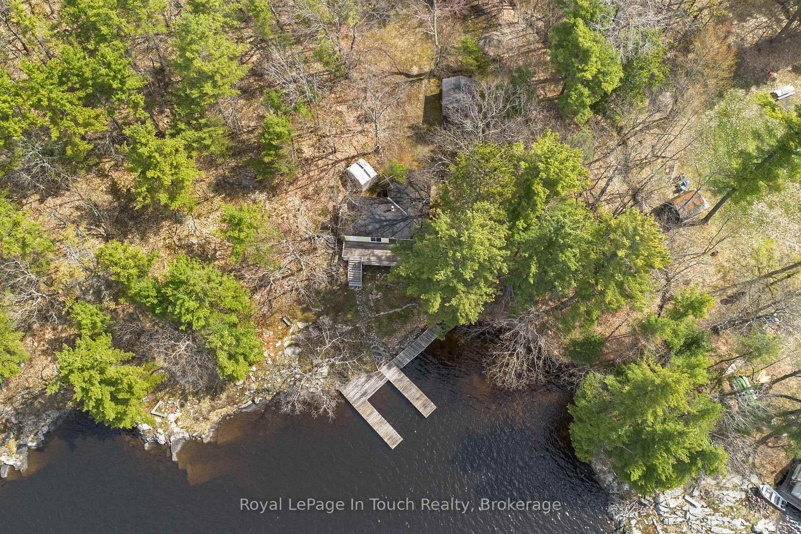 2910 MacLean Lake North Shore Road • Severn, ON photo 10