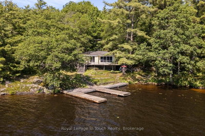 2910 MacLean Lake North Shore Road • Severn, ON photo 4