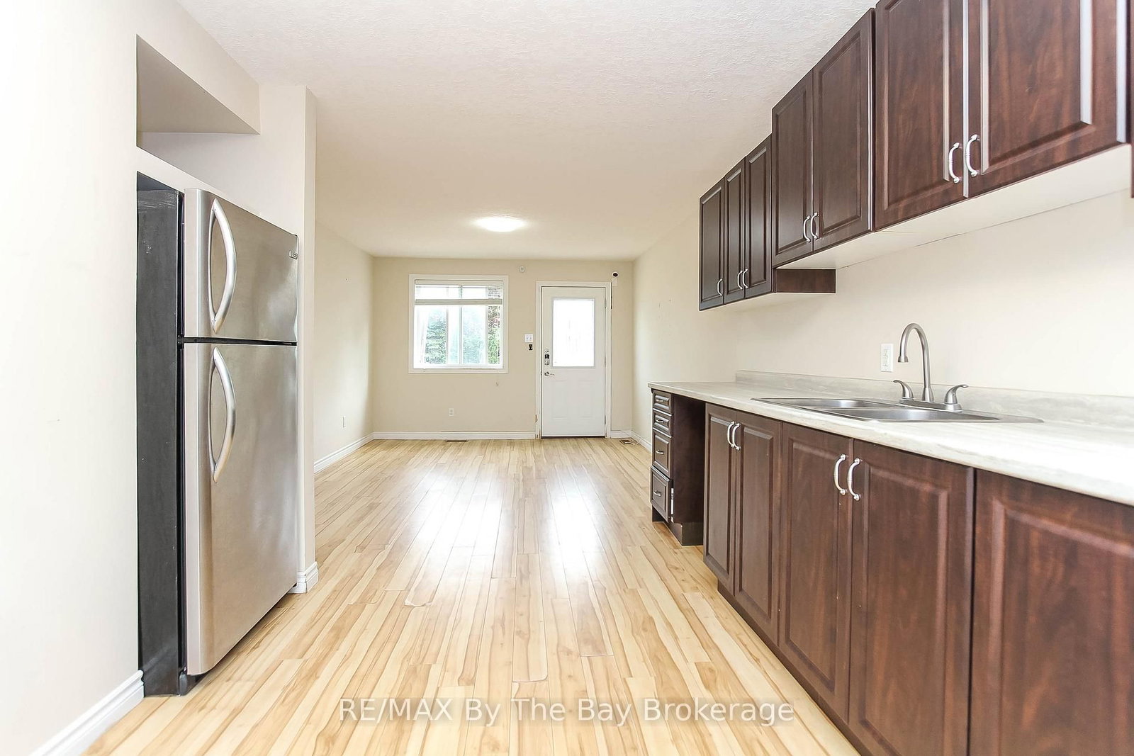 24 Glenwood Drive • Wasaga Beach, ON photo 14