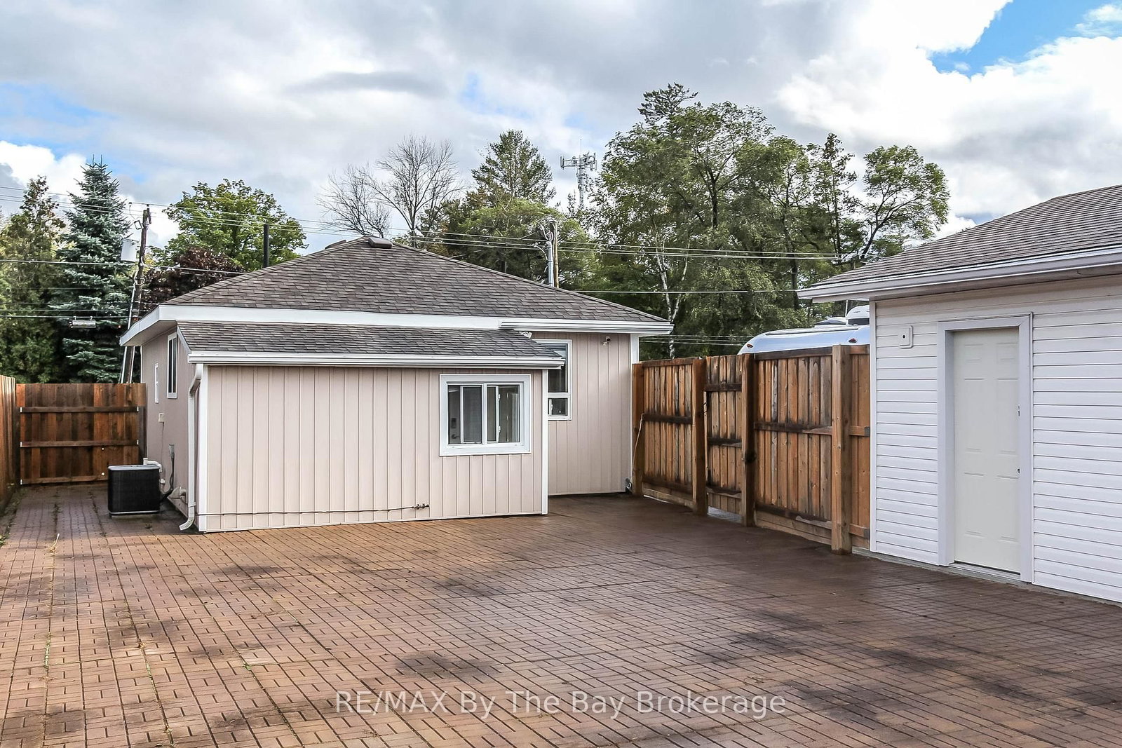 24 Glenwood Drive • Wasaga Beach, ON photo 26