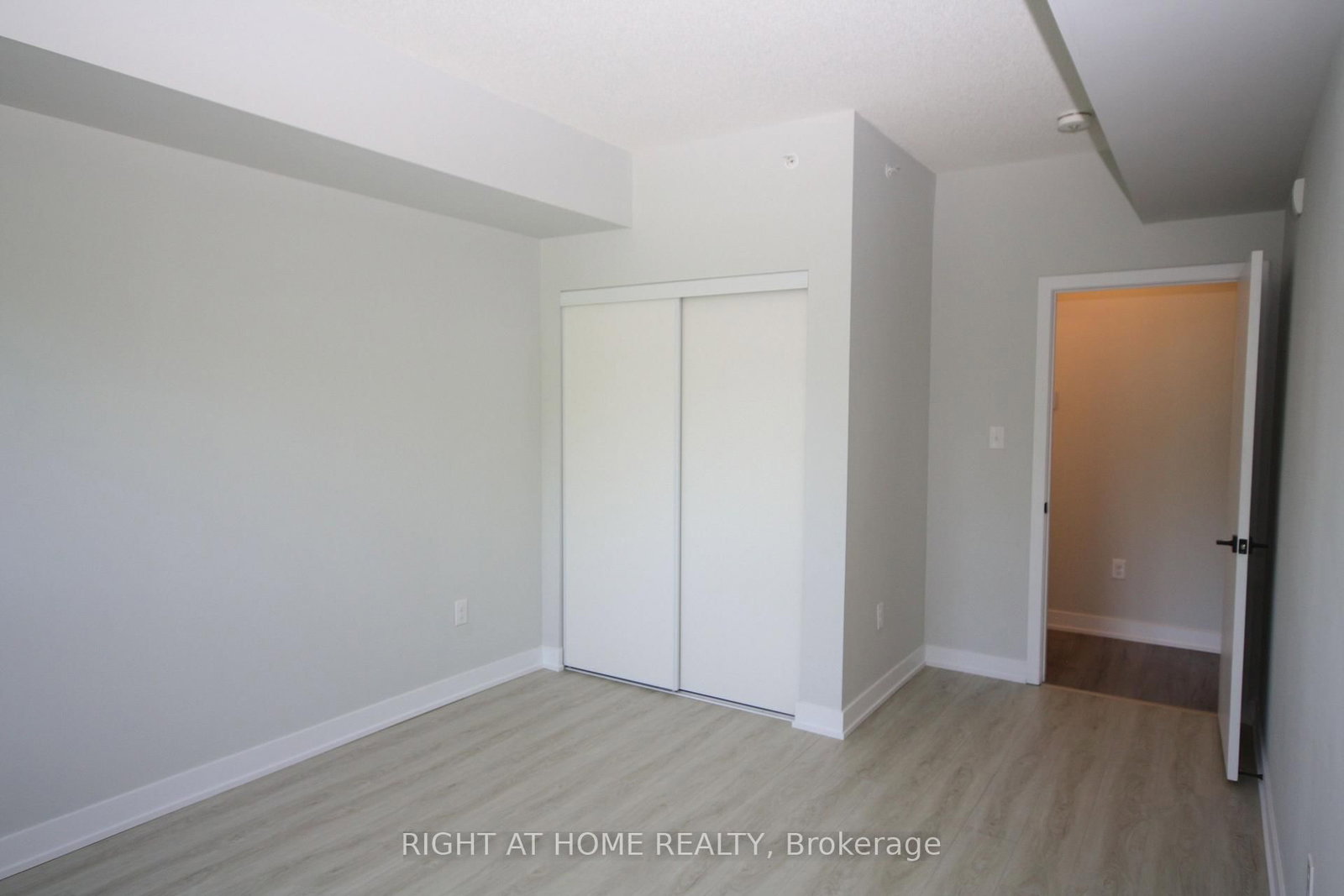 5 Chef Lane • #108 • Barrie, ON photo 17