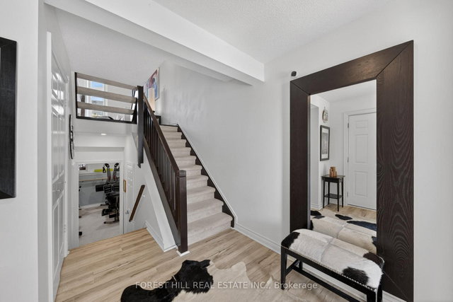 12 - 53 Lighthouse Lane W