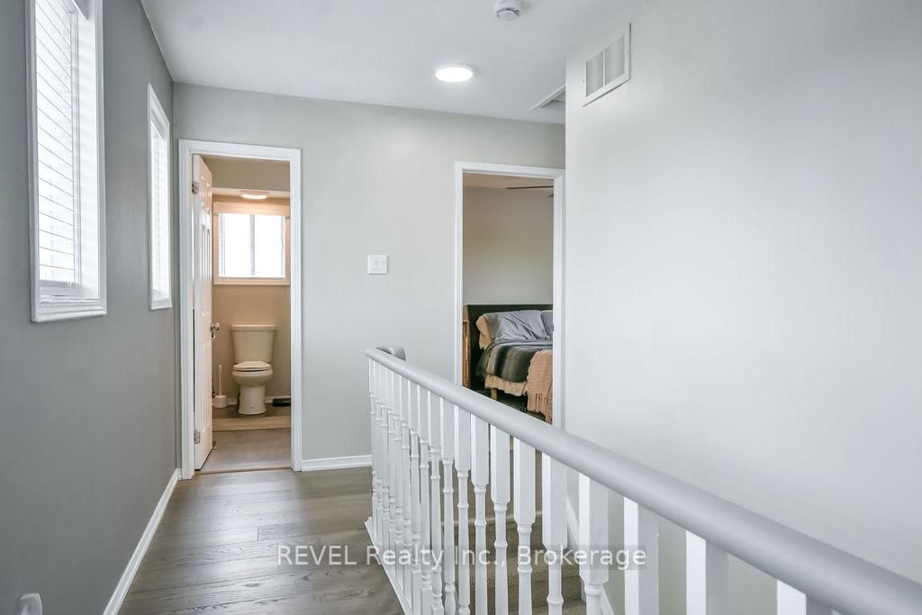 179 Luckport Crescent • Midland, ON photo 18