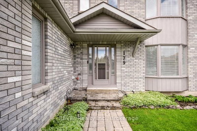 179 Luckport Crescent • Midland, ON photo 3