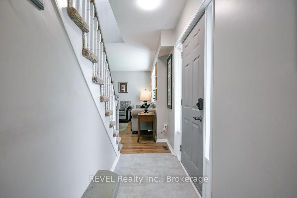 179 Luckport Crescent • Midland, ON photo 5
