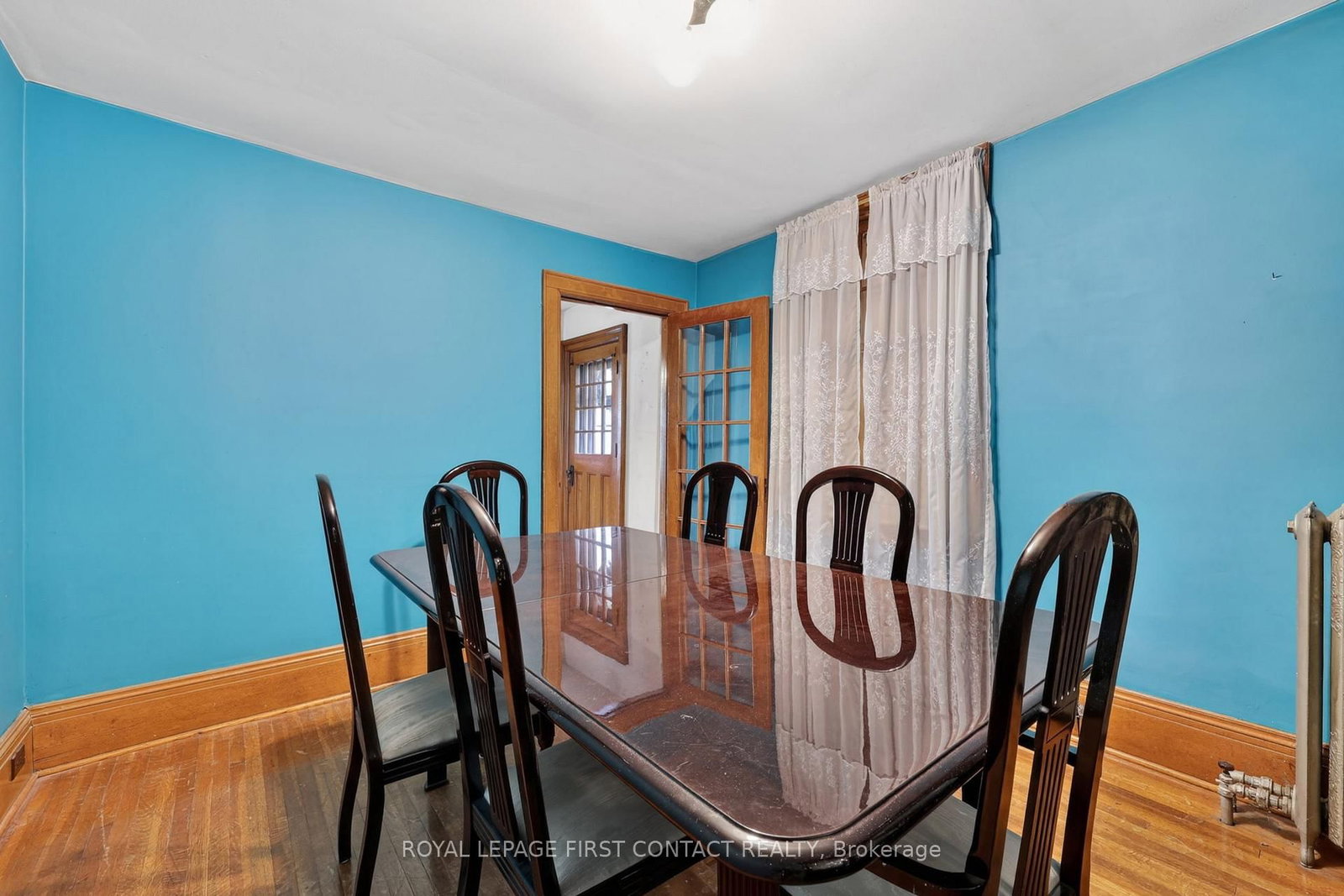 202 Bradford Street • Barrie, ON photo 11