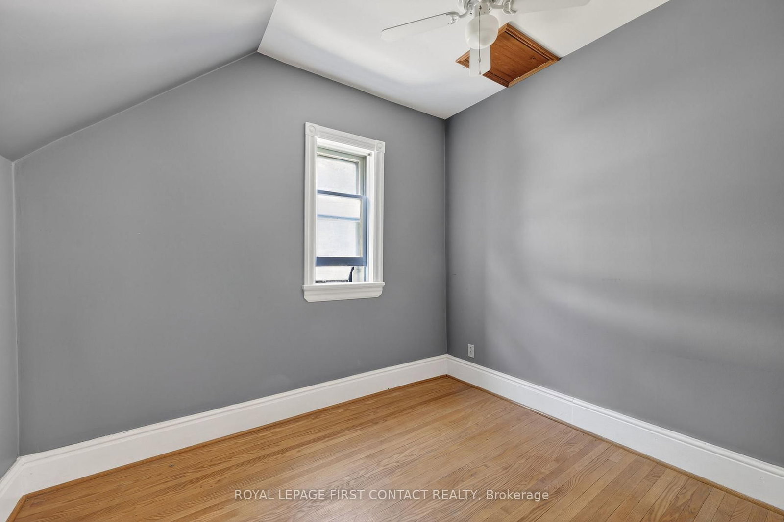 202 Bradford Street • Barrie, ON photo 17