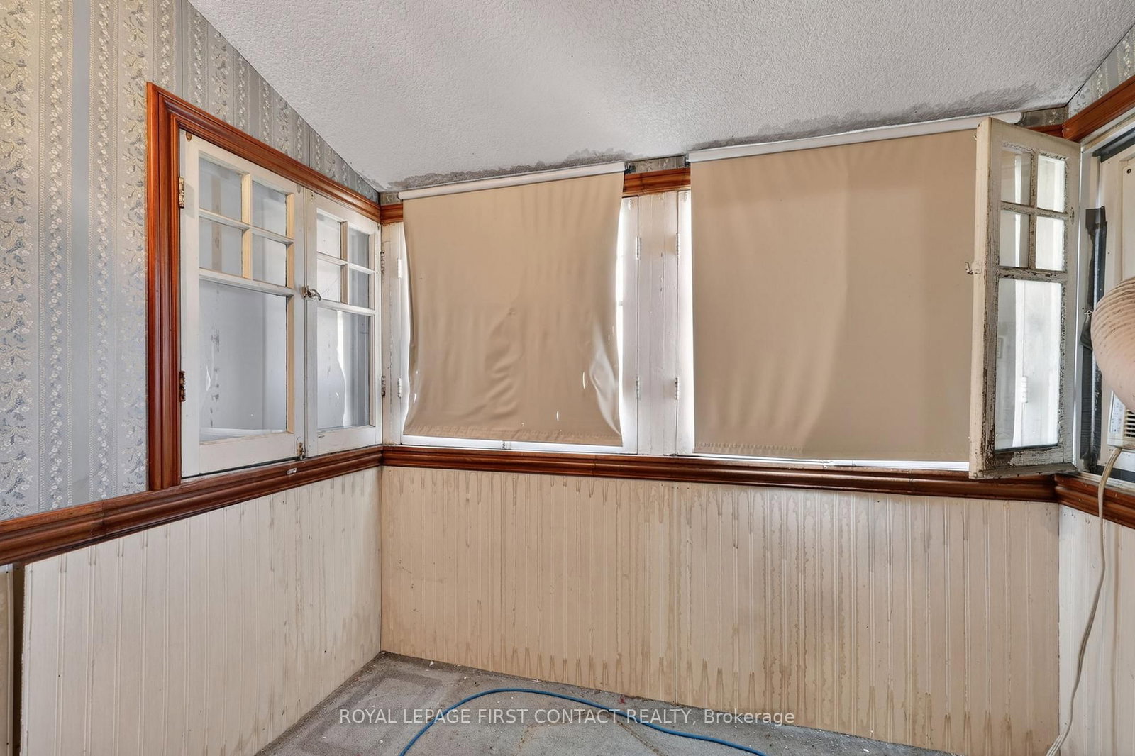 202 Bradford Street • Barrie, ON photo 21