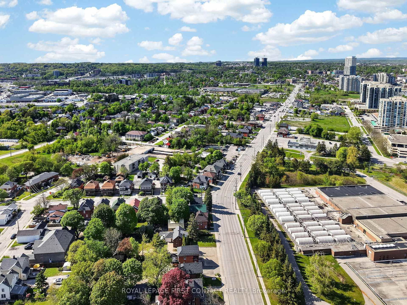202 Bradford Street • Barrie, ON photo 30