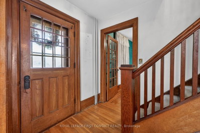 202 Bradford Street • Barrie, ON photo 4