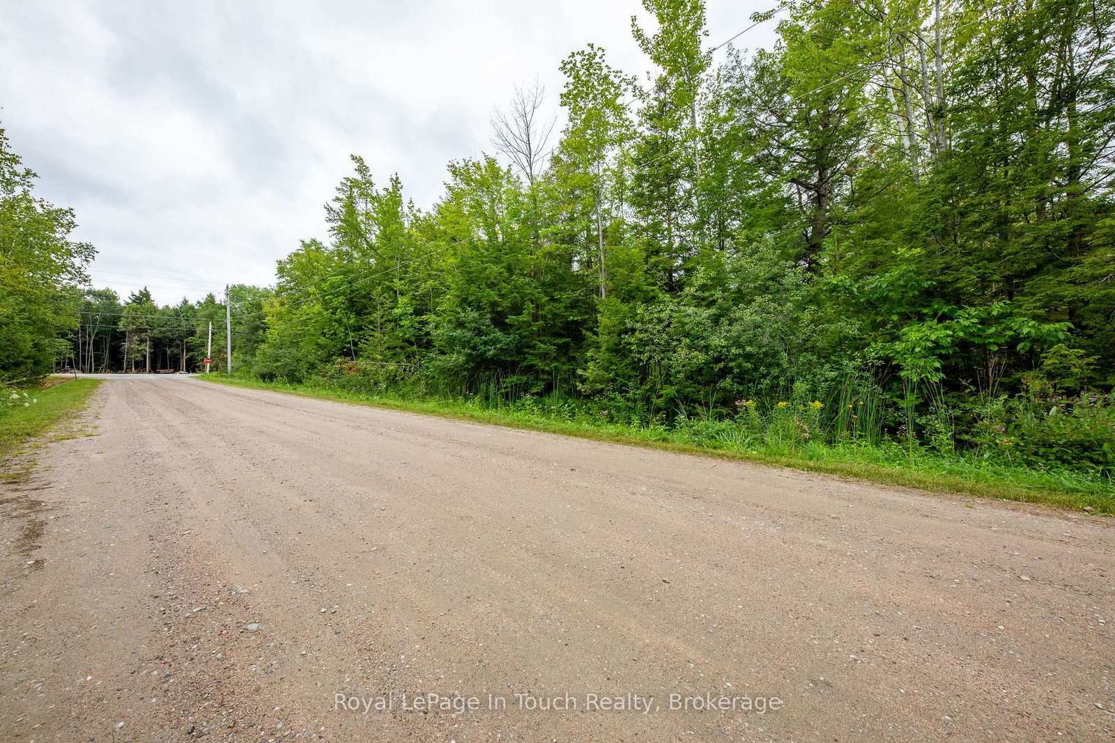 LT 484 Tomahawk Crescent • Tiny, ON photo 8
