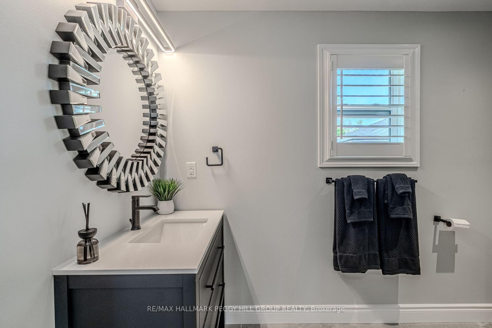 2484 Highway 11 S • Oro-Medonte, ON photo 10