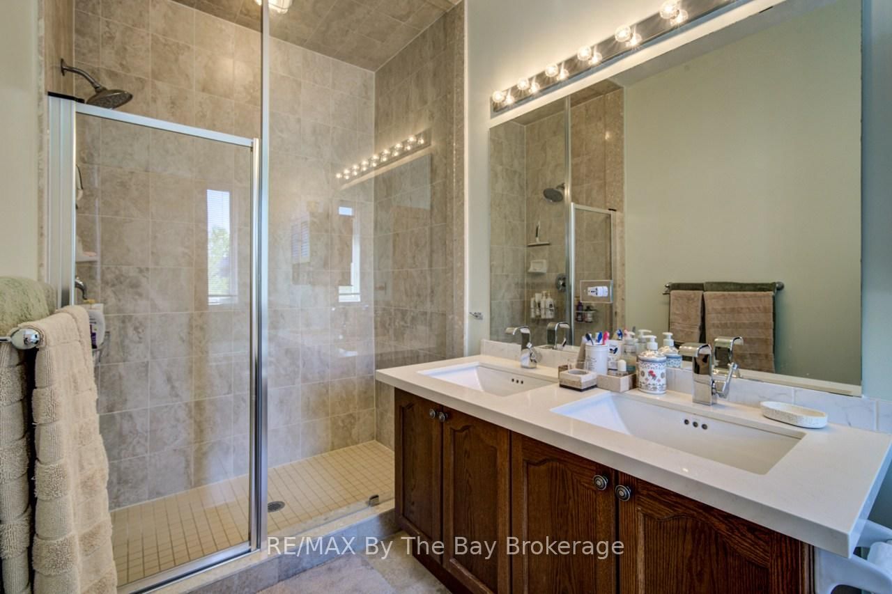 100 ALLEGRA Drive • Wasaga Beach, ON photo 23