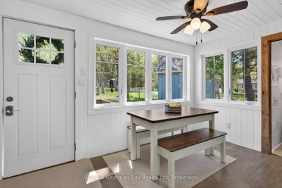 83 BEACH Road — photo 3