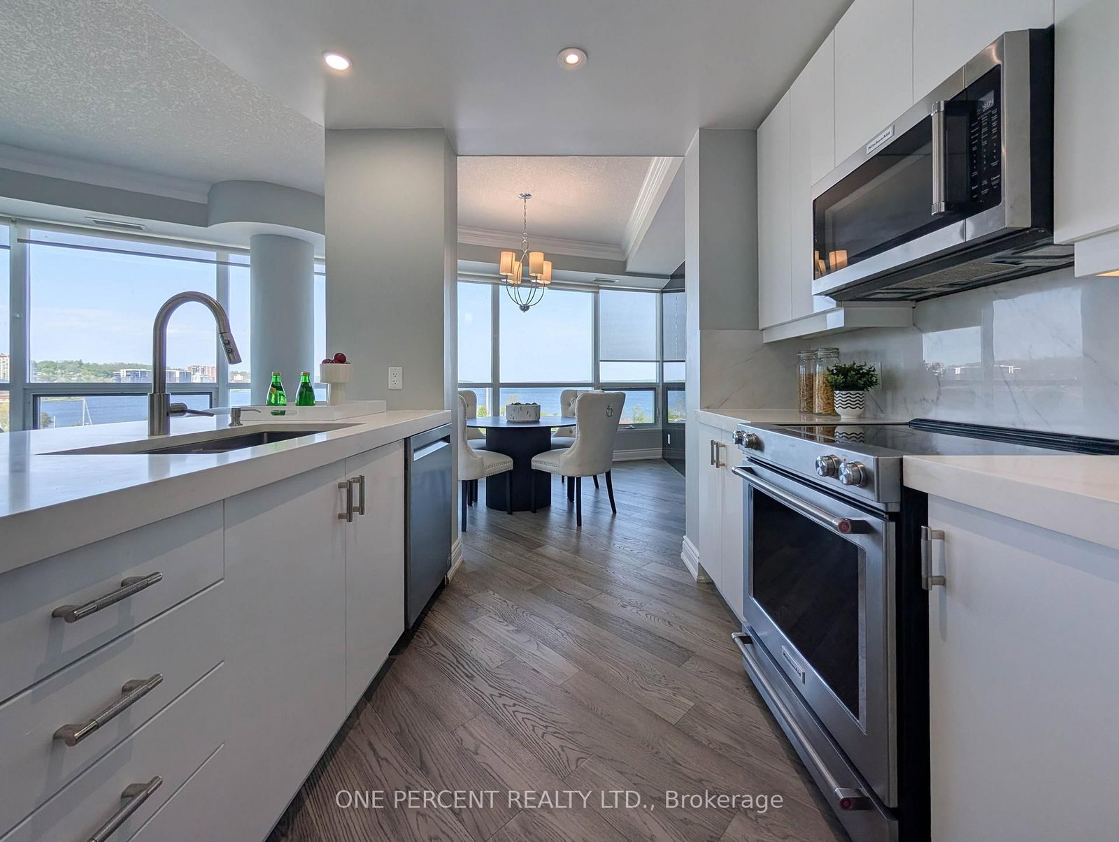 33 ELLEN Street • #604 • Barrie, ON photo 13
