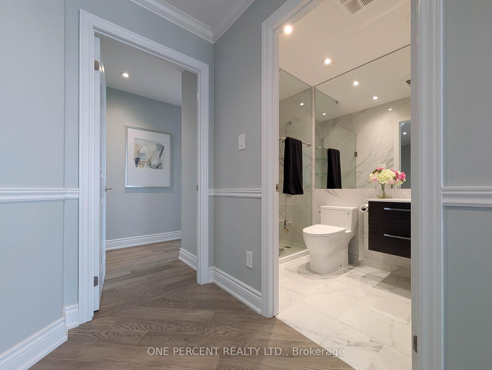 33 ELLEN Street • #604 • Barrie, ON photo 16