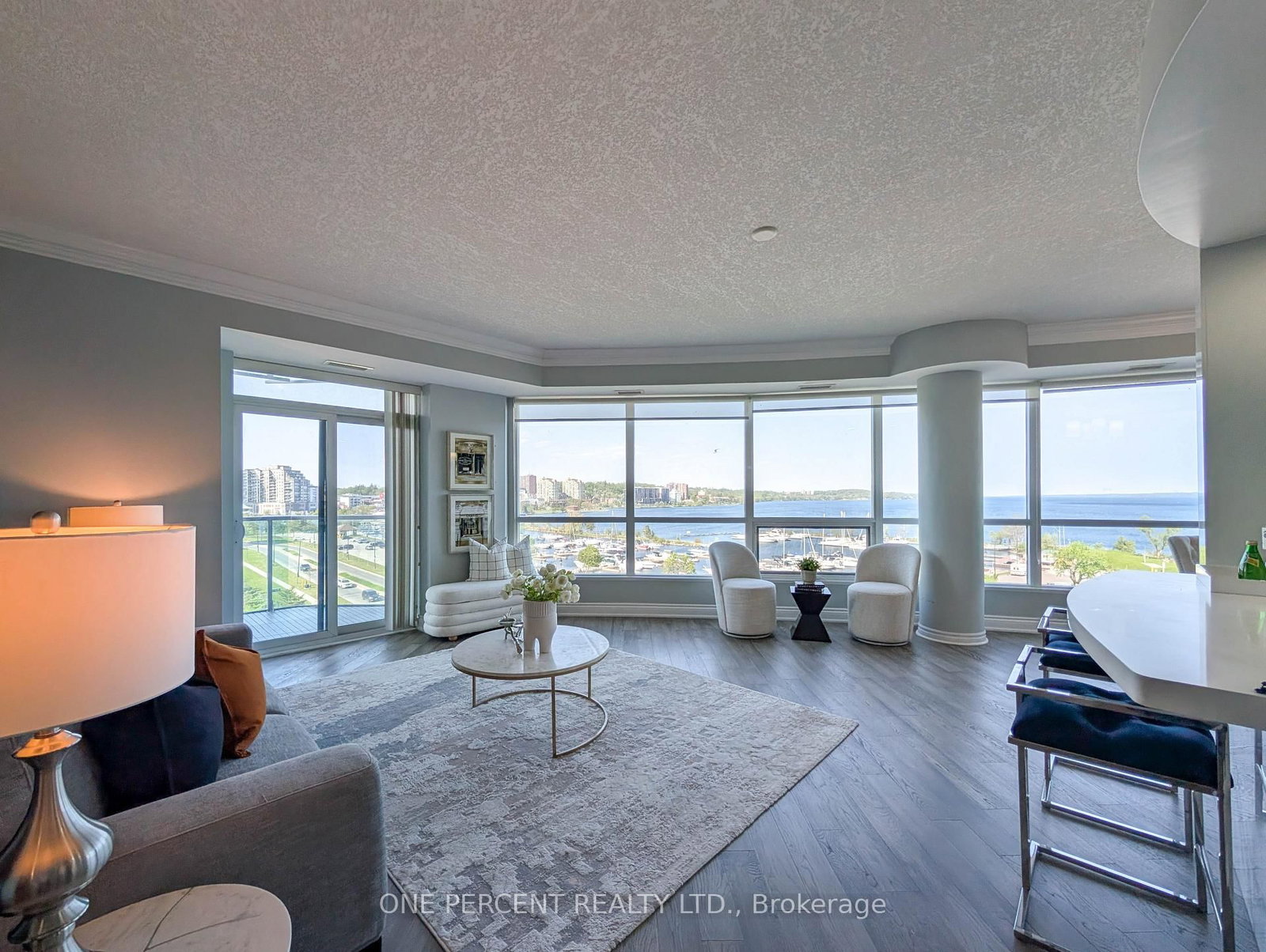 33 ELLEN Street • #604 • Barrie, ON photo 6