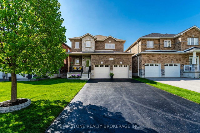 15 Lowry Court