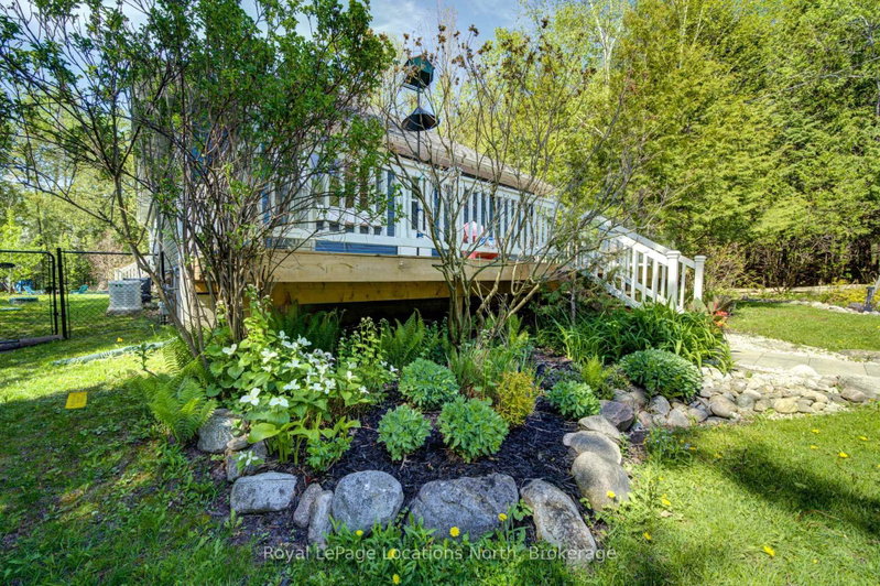 2 Maplewood Drive