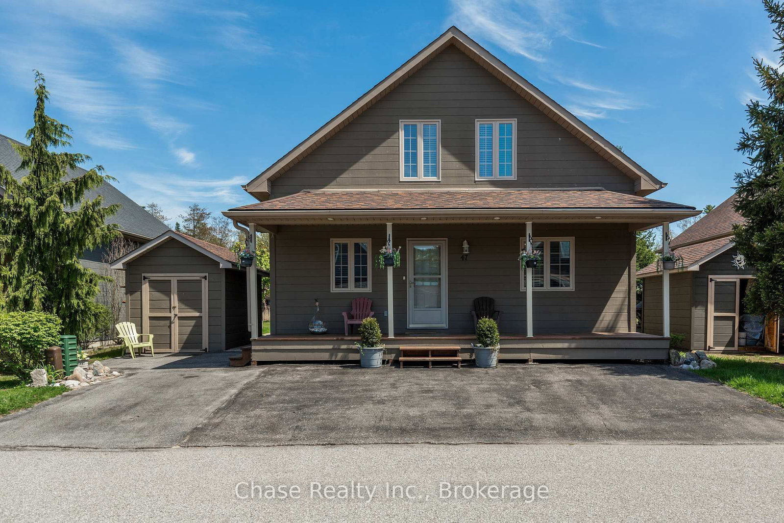 47 Madawaska Trail • Wasaga Beach, ON photo 1