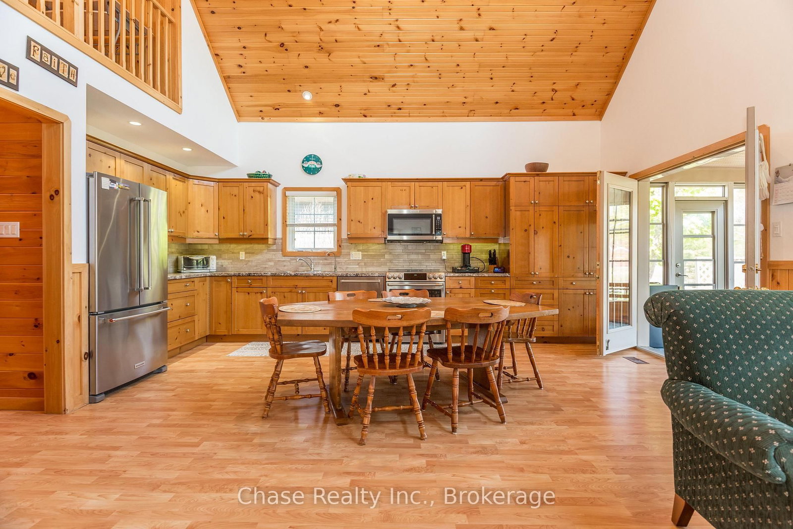 47 Madawaska Trail • Wasaga Beach, ON photo 6